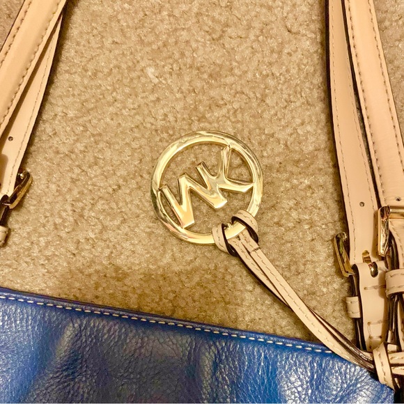 Michael Kors hobo dark blue strap bag - Picture 4 of 7